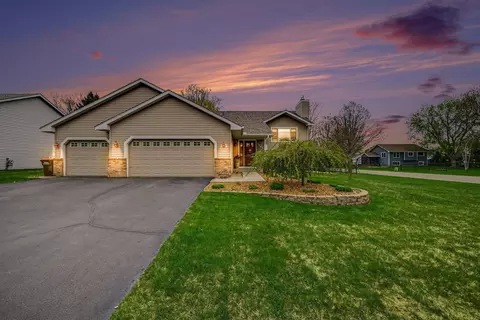 7141 Jocelyn Ct S, Cottage Grove, MN 55016