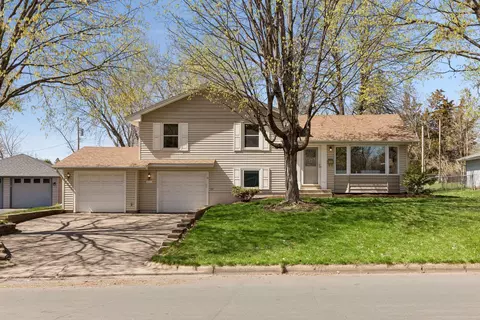 11032 Little Ave S, Bloomington, MN 55437