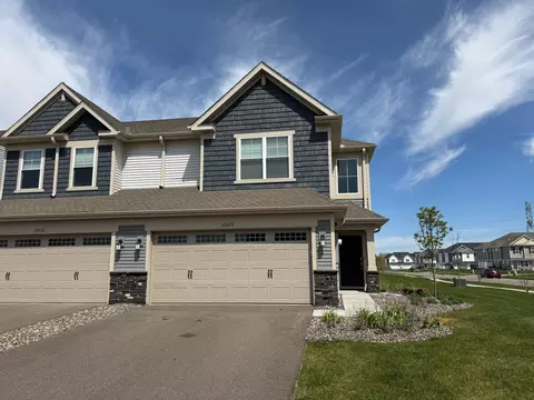 10529 Weston Way N, Maple Grove, MN 55369