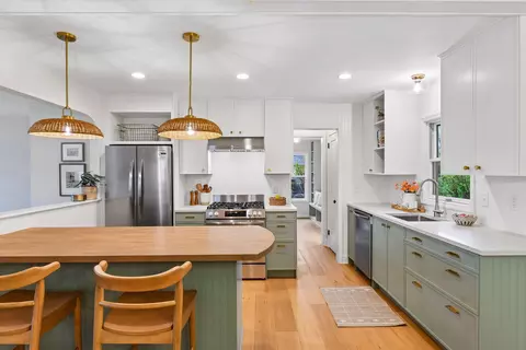 2918 Pennsylvania Ave S, Saint Louis Park, MN 55426