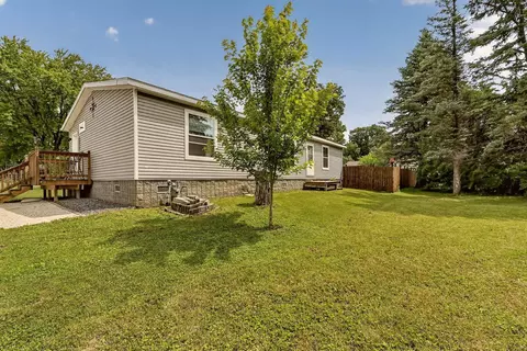 Exterior - 405 N Pleasant Ave, Spring Valley, MN 55975 photo 1 of 6