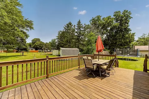Exterior - 405 N Pleasant Ave, Spring Valley, MN 55975 photo 5 of 6