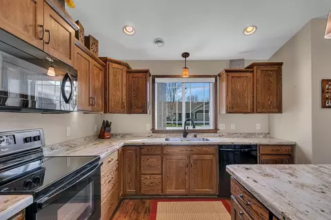 Kitchen - 153 Glenview Loop, Saint Cloud, MN 56303 photo 1 of 3