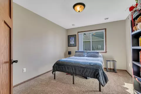 Bedroom - 153 Glenview Loop, Saint Cloud, MN 56303 photo 3 of 3