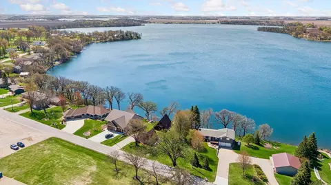 55077 County Road 38, Buffalo Lake, MN 55314