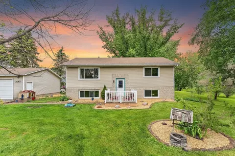 2057 64th St, White Bear Lake, MN 55110