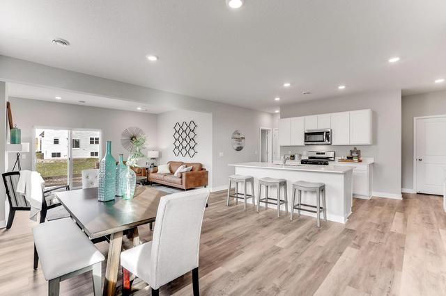 901 Greenlawn Ave W, Delano, MN 55328