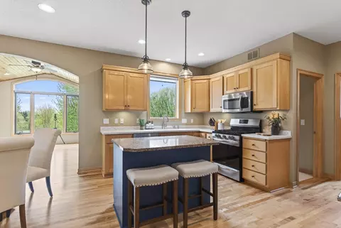 Kitchen - 4895 Eagle Ridge Rd, Independence, MN 55357 photo 3 of 5