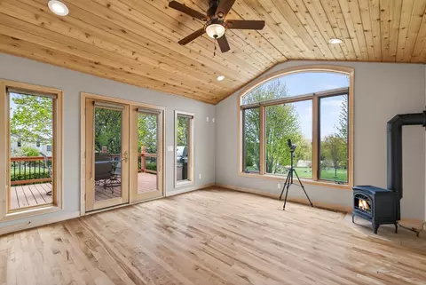 Living - 4895 Eagle Ridge Rd, Independence, MN 55357 photo 4 of 4