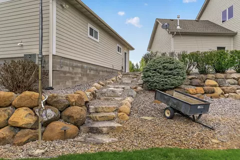 Exterior - 4895 Eagle Ridge Rd, Independence, MN 55357 photo 5 of 12