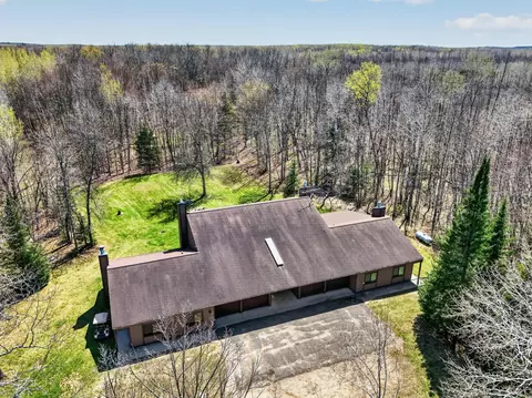 11325 Spicer Rd, Grand Rapids, MN 55744