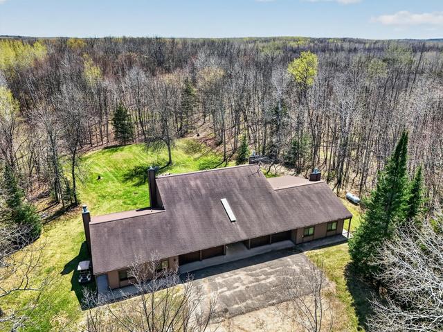 11325 Spicer Rd, Grand Rapids, MN 55744