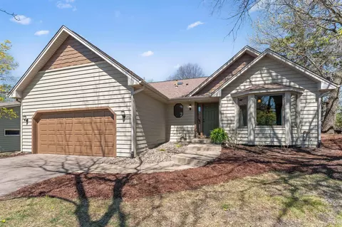 1407 Rebecca Ln, Eagan, MN 55122