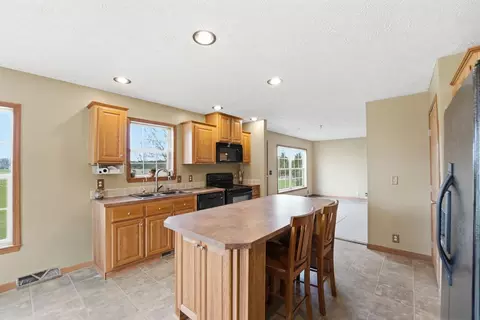 Kitchen - 7405 160th St, Milaca, MN 56353 photo 2 of 6