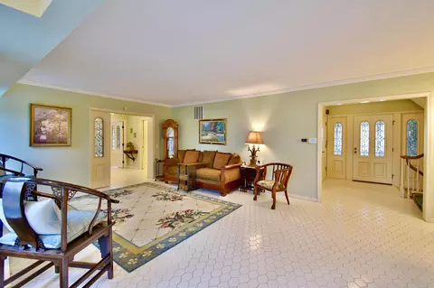 1300 Kilian Blvd SE, Saint Cloud, MN 56304