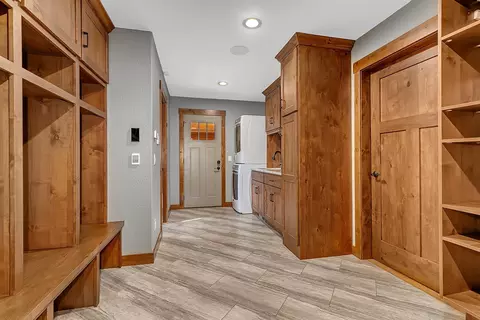 Entry Way - 22546 182nd Ave, Cold Spring, MN 56320 photo 4 of 7