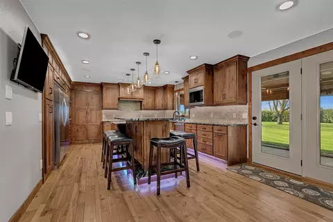 Kitchen - 22546 182nd Ave, Cold Spring, MN 56320 photo 2 of 8