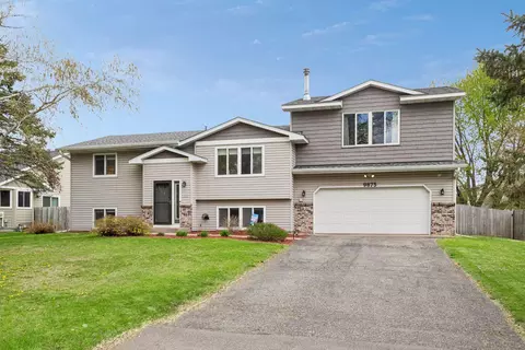 9875 Hamline Ave N, Circle Pines, MN 55014