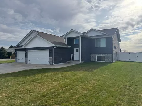 17632 Grace Ln, Little Falls, MN 56345