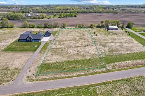 8920 Grace Ln N, Greenfield, MN 55357