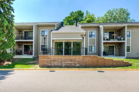 4151 Boone Ave N #110, New Hope, MN 55427