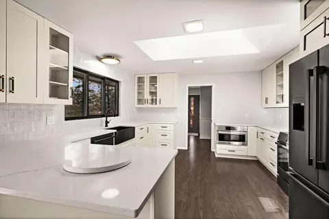 Kitchen - 2207 Heather Ave, Duluth, MN 55803 photo 1 of 7