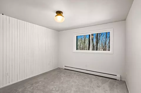 Bedroom - 2207 Heather Ave, Duluth, MN 55803 photo 5 of 6