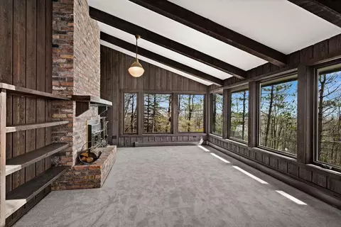 Living - 2207 Heather Ave, Duluth, MN 55803 photo 2 of 8