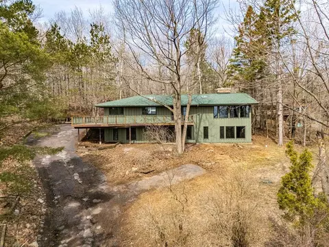 Exterior - 2207 Heather Ave, Duluth, MN 55803 photo 3 of 15