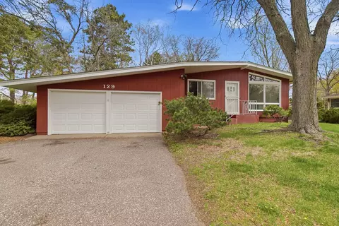 129 Suzanne Ave, Vadnais Heights, MN 55127