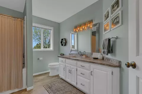 Bath - 409 12th St N, Cold Spring, MN 56320 photo 2 of 5