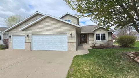 409 12th St N, Cold Spring, MN 56320