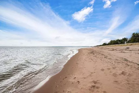 View/Area - 3206 Minnesota Ave, Duluth, MN 55802 photo 5 of 9
