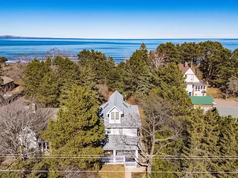 View/Area - 3206 Minnesota Ave, Duluth, MN 55802 photo 9 of 9