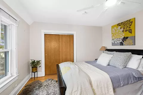 Bedroom - 3206 Minnesota Ave, Duluth, MN 55802 photo 2 of 7