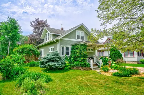 1850 Birch Lake Ave, White Bear Lake, MN 55110