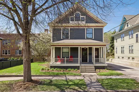 105 Milton St S, Saint Paul, MN 55105