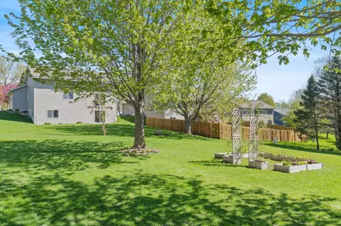 Exterior - 561 12th St SW, Faribault, MN 55021 photo 6 of 7