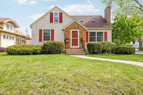 4200 Beard Ave N, Robbinsdale, MN 55422