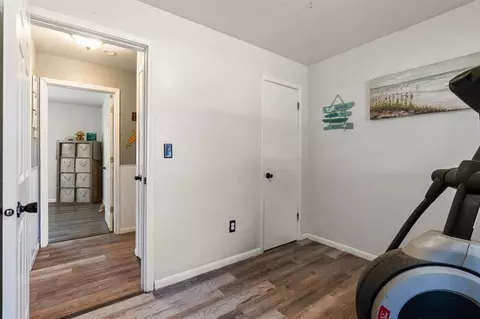 Entry Way - 1301 9th Ave NE, Brainerd, MN 56401 photo 1 of 1