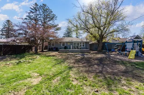 Exterior - 1301 9th Ave NE, Brainerd, MN 56401 photo 4 of 6