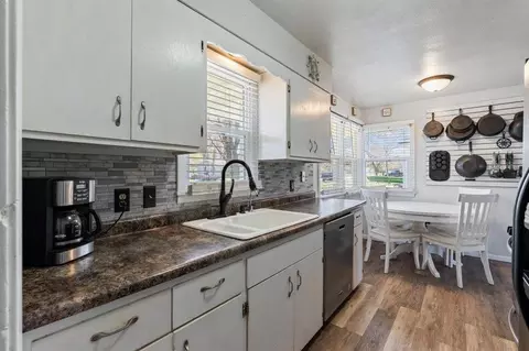 Kitchen - 1301 9th Ave NE, Brainerd, MN 56401 photo 2 of 2