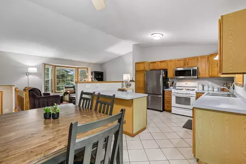 5157 185th St W, Farmington, MN 55024