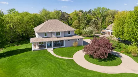 4854 Linden Trl N, Lake Elmo, MN 55042