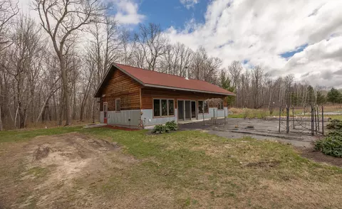 2251 Fahrenholz Rd NE, Longville, MN 56655