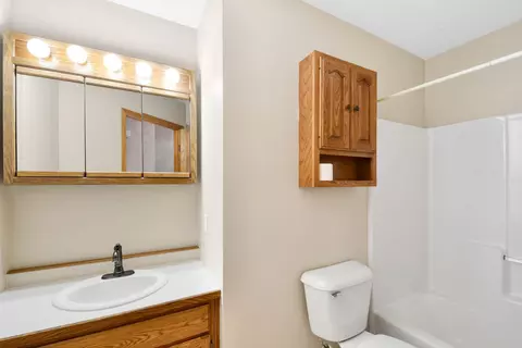 Bath - 3301 30 Ave S, Fargo, ND 58103 photo 2 of 4