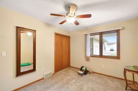 Bedroom - 3301 30 Ave S, Fargo, ND 58103 photo 6 of 10