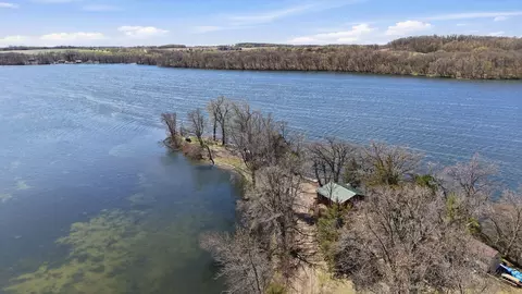 20927 Big Lake Rd, Richmond, MN 56368