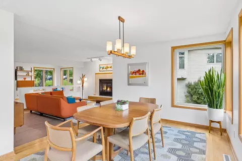 Dining - 3528 Widgeon Way, Eagan, MN 55123 photo 4 of 5