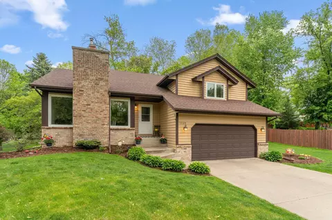17128 Hannibal Ct, Lakeville, MN 55044
